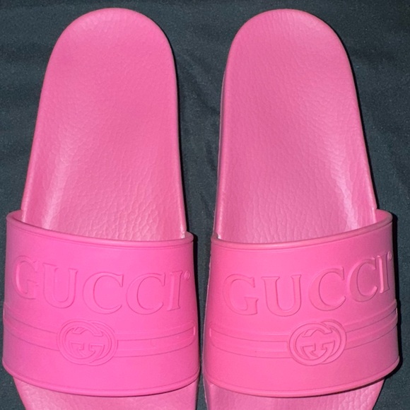 Gucci Logo Slides ‘Fuschia’ Size 9M - Picture 1 of 7